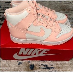 Nike Women's Pink and White Sneakers